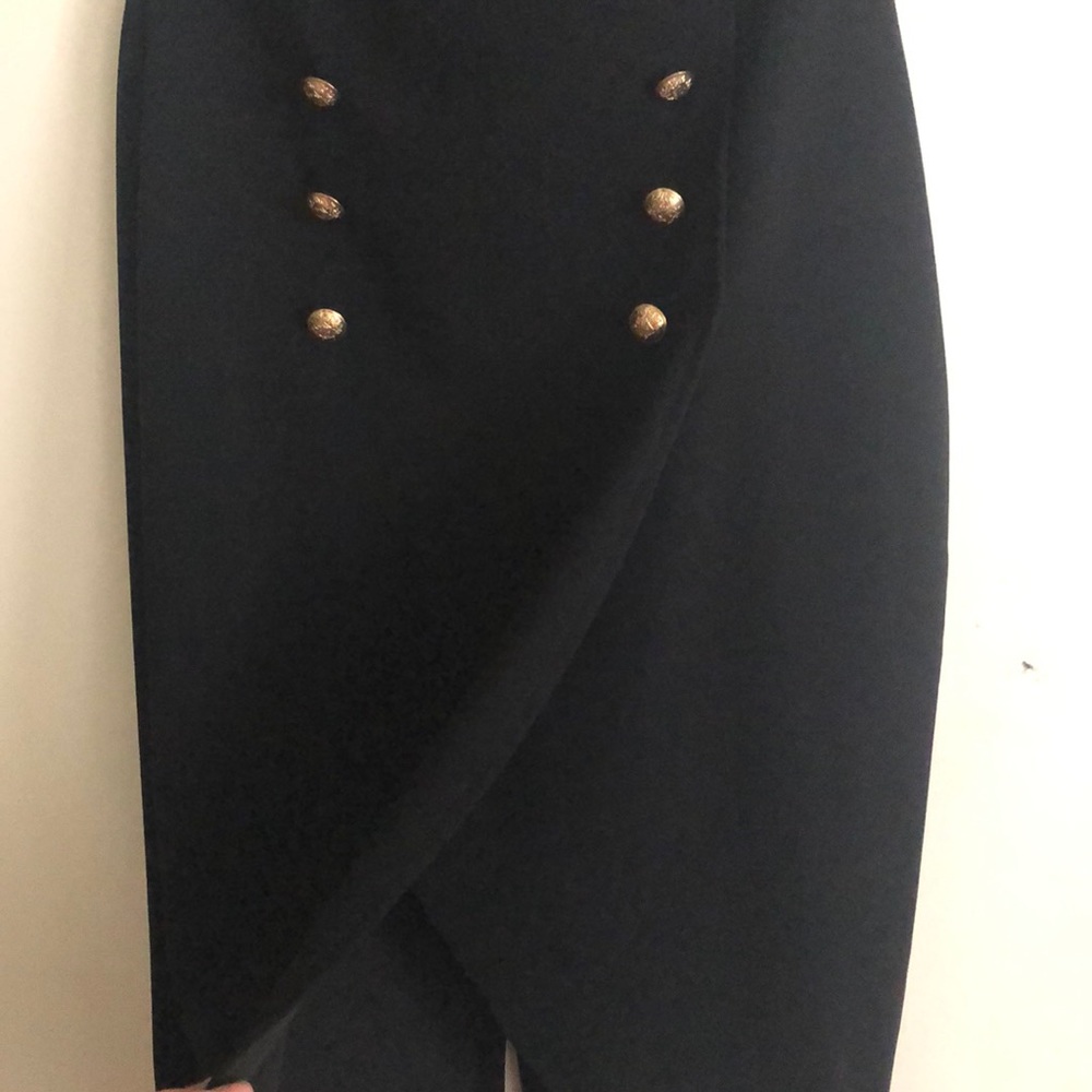 ❌SOLD❌NWT Button Detail Halter neck Bodycon Dress - Picture 5 of 7